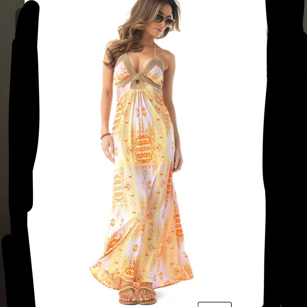 NWT stunning “TAREKA” halter maxi dress from SKY size XS in blush